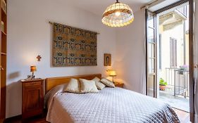 Lungo Lago ARONA - Self check-in e Wi-Fi in centro
